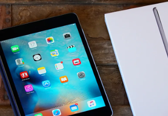 这款翻新的iPadmini4减价400美元