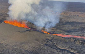 科学家称夏威夷火山喷发继续缓和