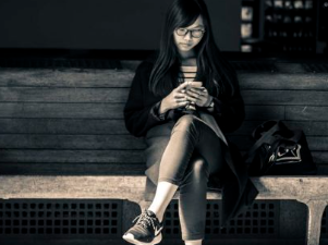 人工智能在短信心理健康试验中等同于人类
