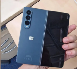  三星GalaxyZFold4和Flip4图像泄漏显示 折叠折痕等