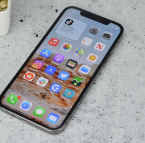 如何在iPhone上轻松安排短信