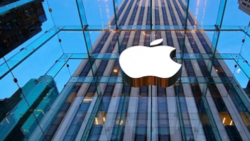 苹果现在正在跟踪其员工的徽章以确保他们进入办公室
