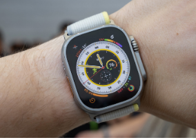 据报道MicroLEDAppleWatchUltra推迟到2026年