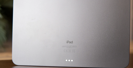 热门新传言称苹果首款可折叠iPad可能比之前预测的更早上市