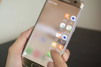 混乱导致三星GalaxyS20 GalaxyNote20用户期待Android14更新