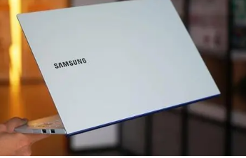三星GalaxyBook4 GalaxyBook4Ultra和其他型号的官方照片在传闻一月份发布之前泄露